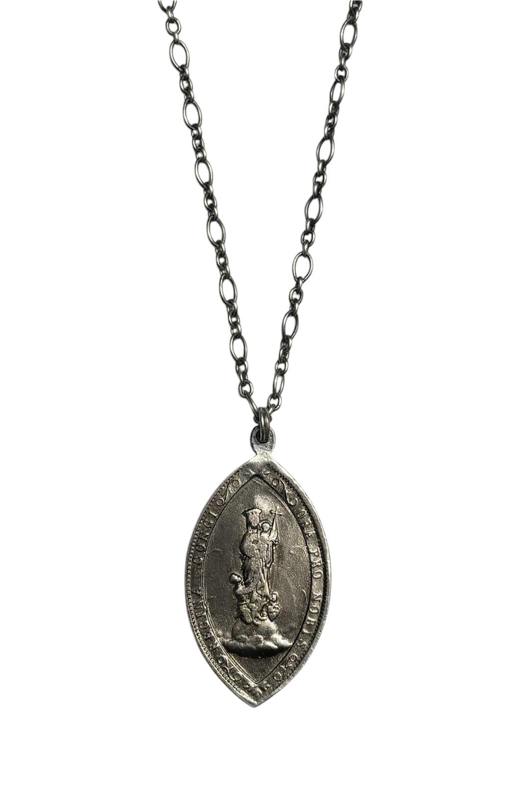 ANONYME FLAMAND Silver Diamond Necklace