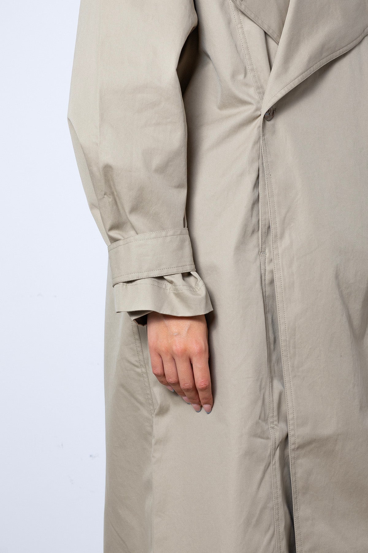 Trench Coat in Beige Waterproof Cotton