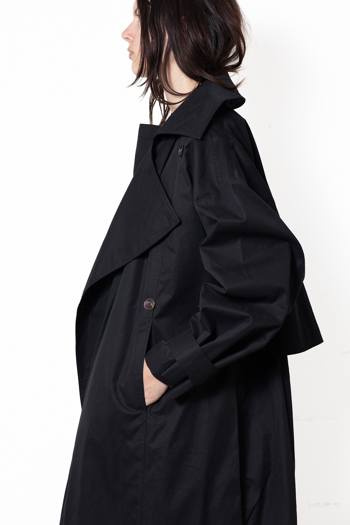Trench Coat in Black Waterproof Cotton