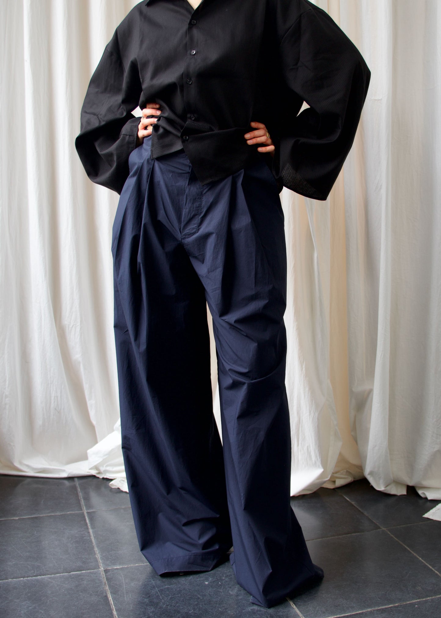 ARCHETYPE Billowing Trousers in navy cotton poplin