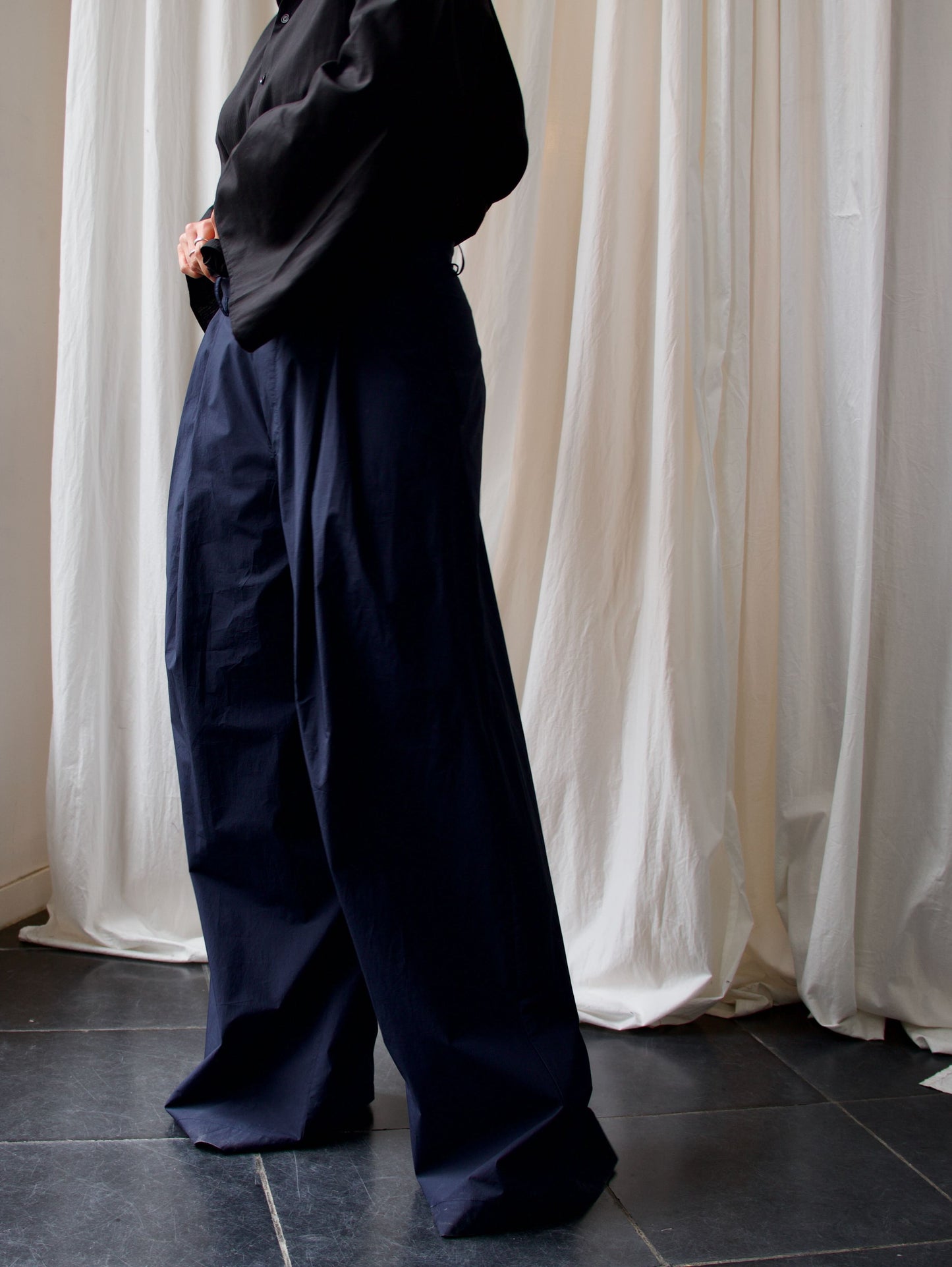ARCHETYPE Billowing Trousers in navy cotton poplin