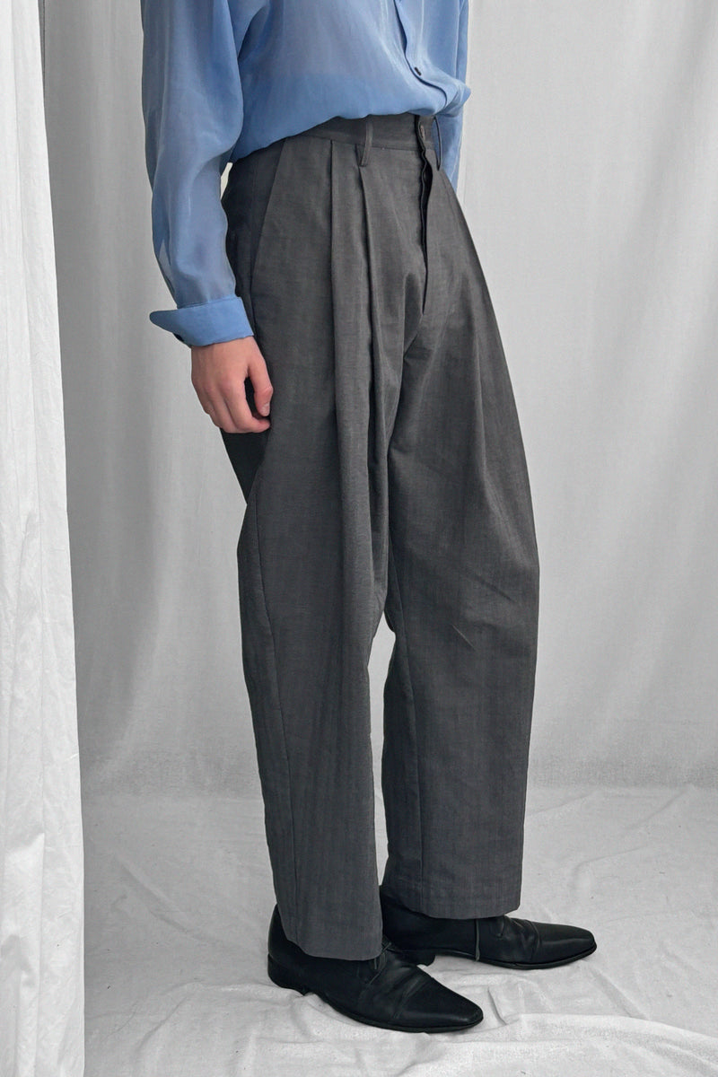 ARCHETYPE Billowing trousers in grey cotton herringbone (narrow)