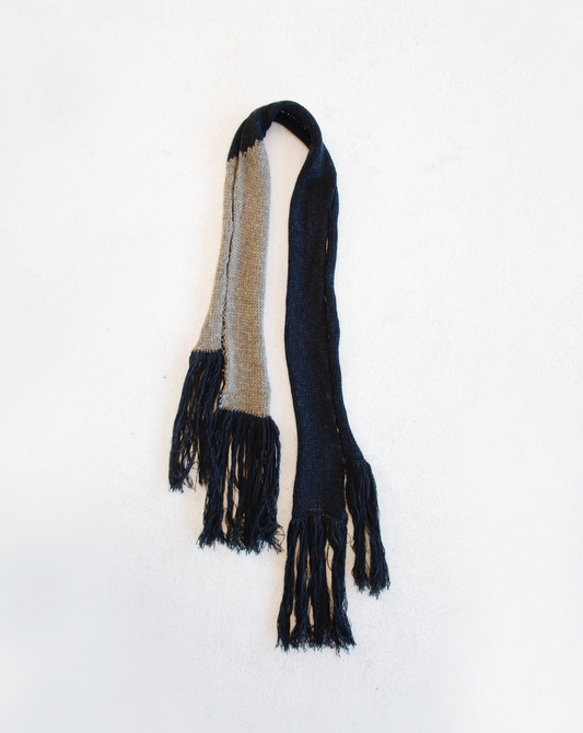 SUI GENERIS KNITTED SCARF