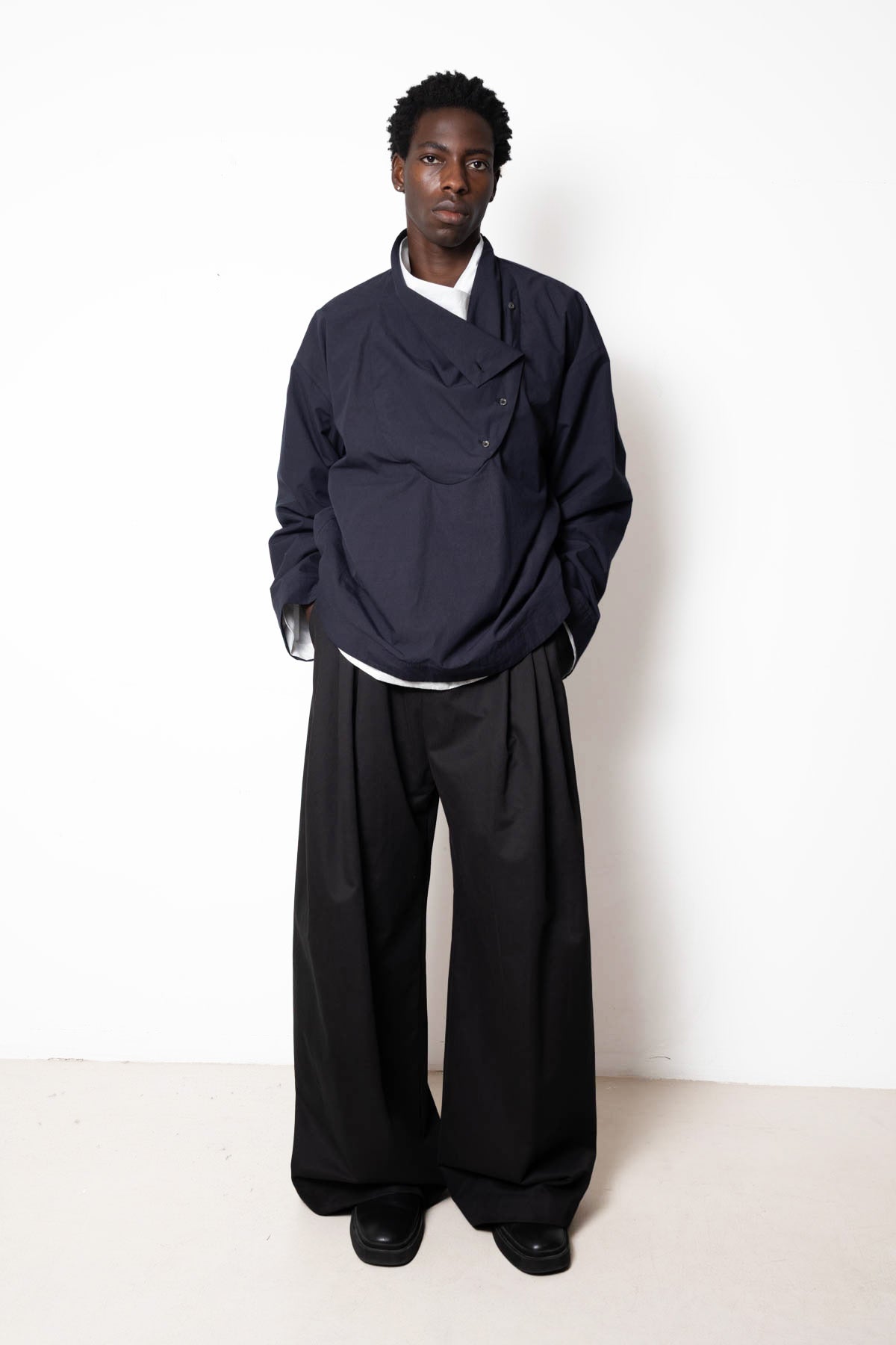 Tuxedo Shirt in Navy Cotton Poplin