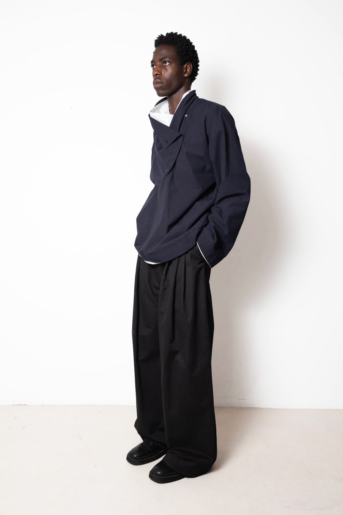 Tuxedo Shirt in Navy Cotton Poplin