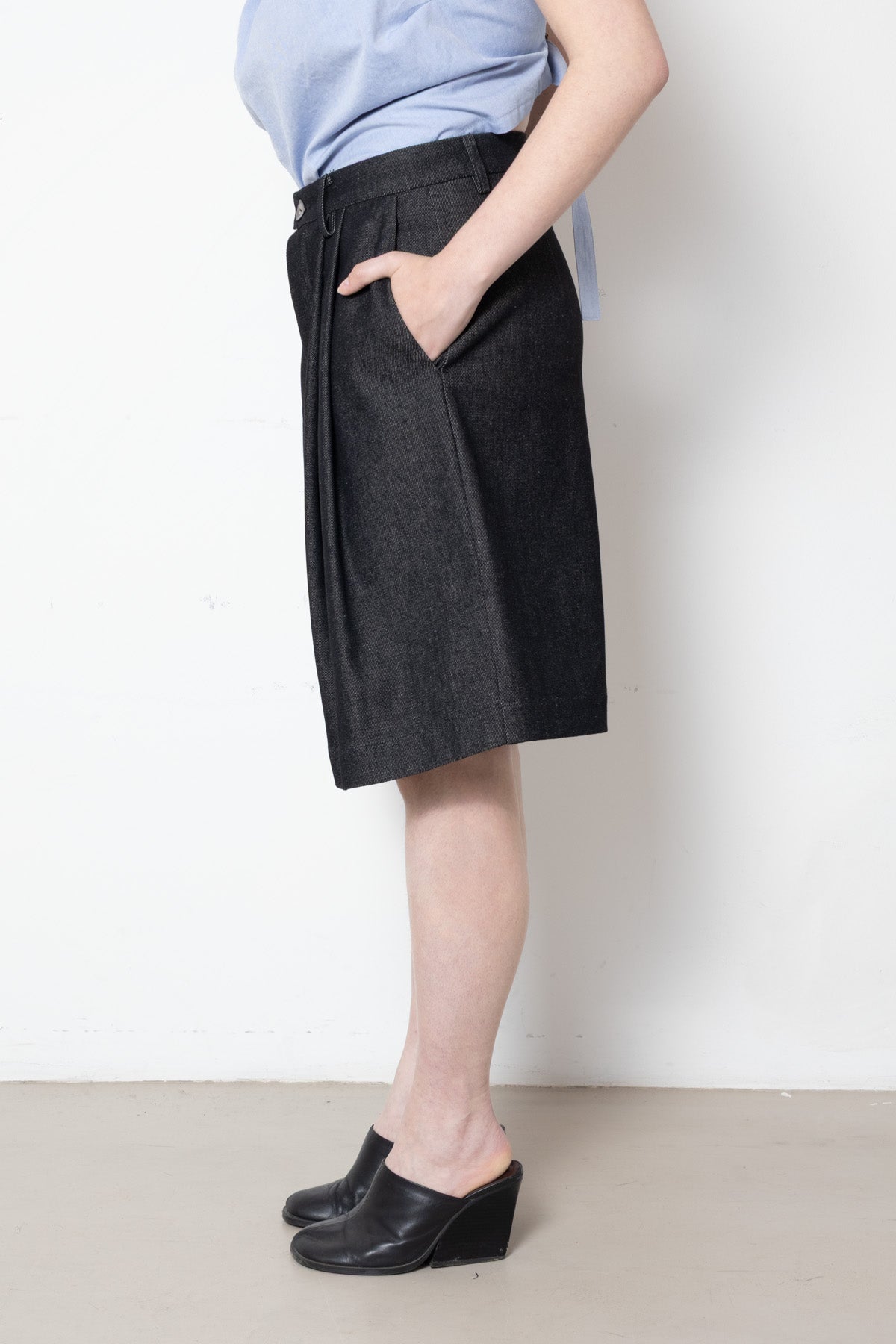 Billowing Shorts in Black Denim