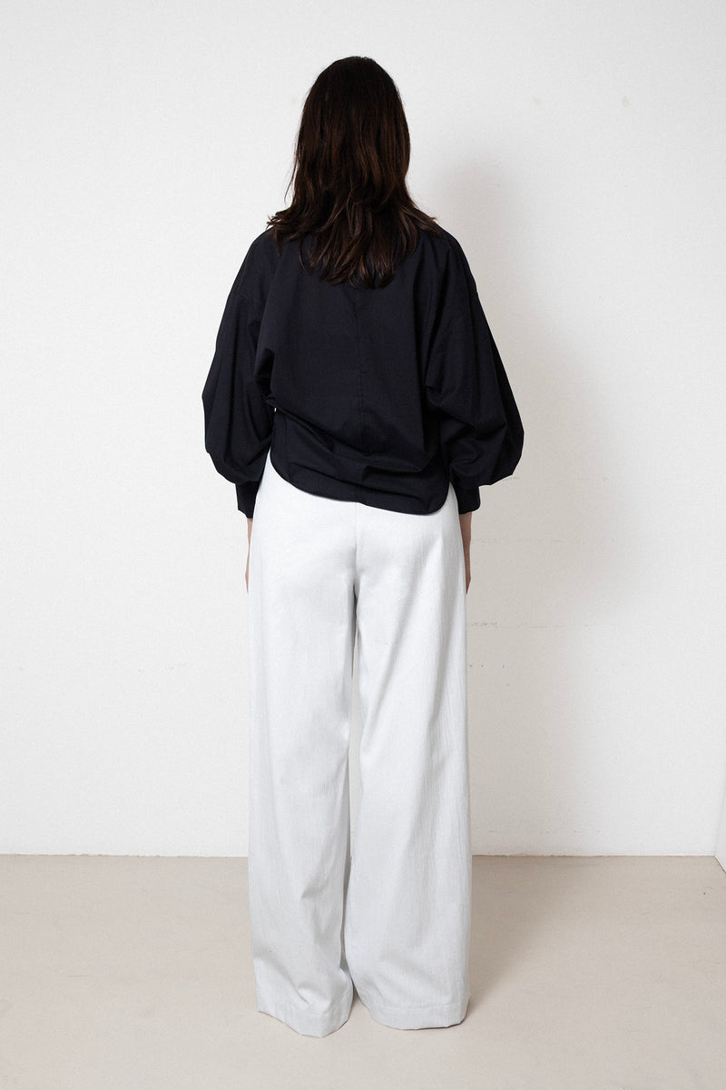 ARCHETYPE Indulging top in Black Cotton Poplin (with collar)