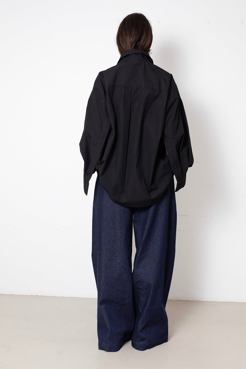 ARCHETYPE Revealing Shirt in Black Cotton Poplin