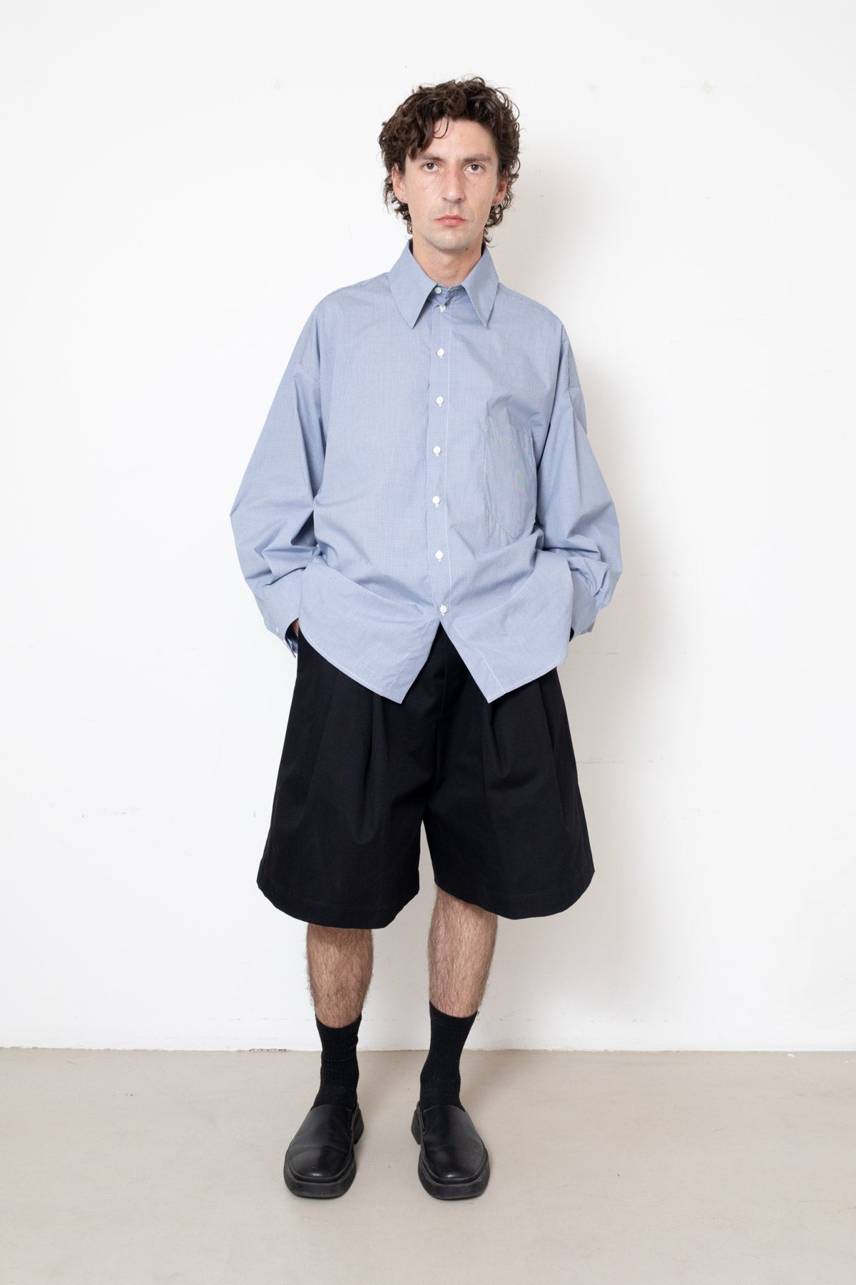 Billowing Shorts in Black Cotton Twill