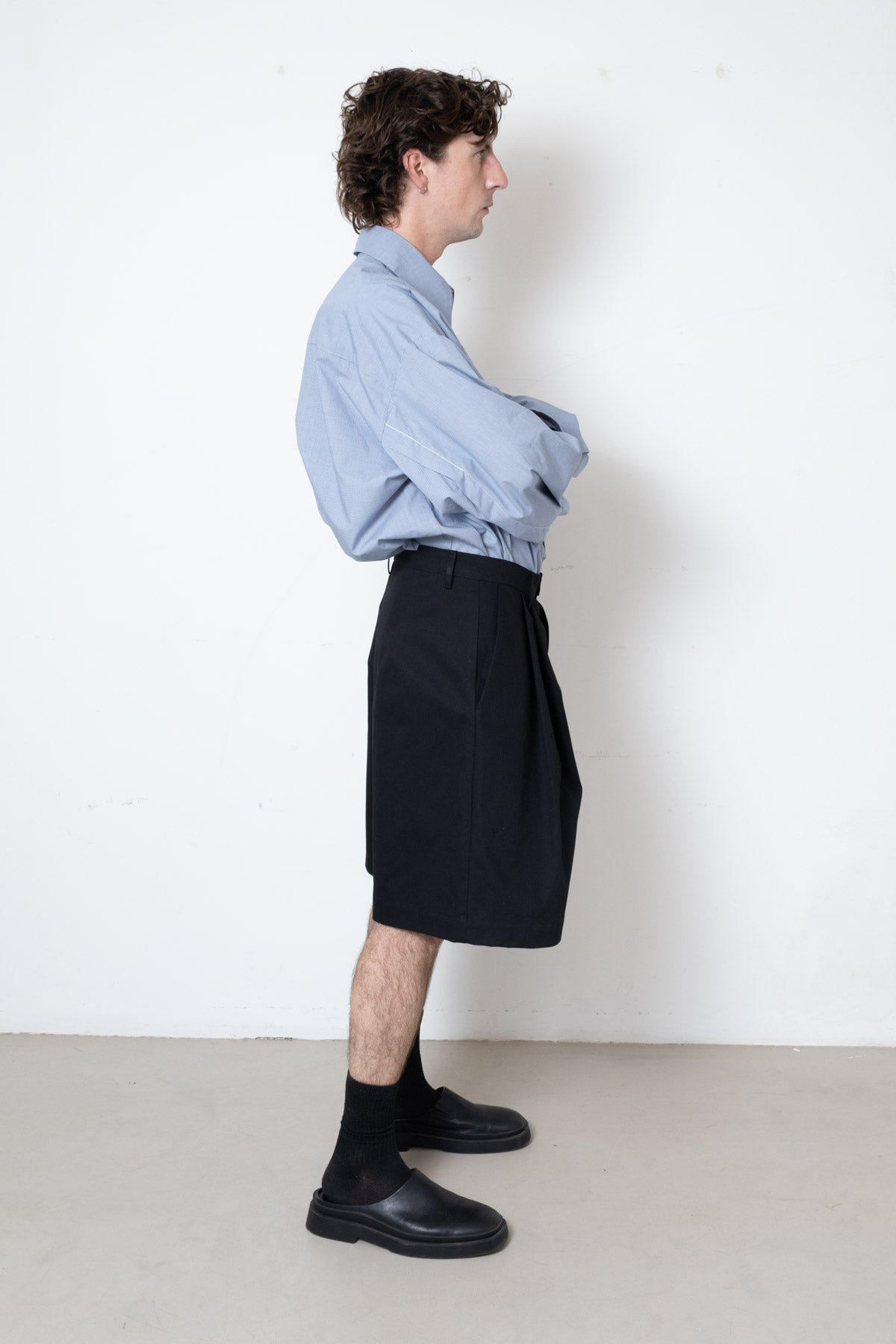 Billowing Shorts in Black Cotton Twill