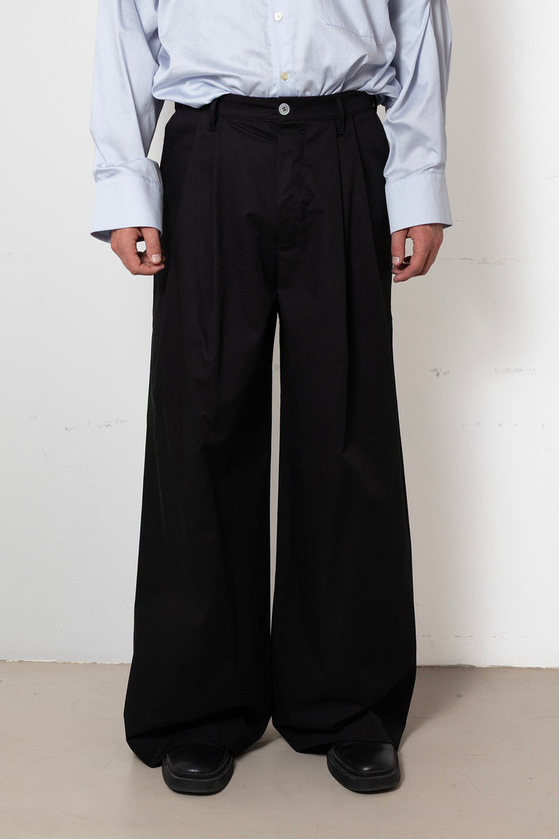 ARCHETYPE Billowing Trousers in Black Cotton Twill