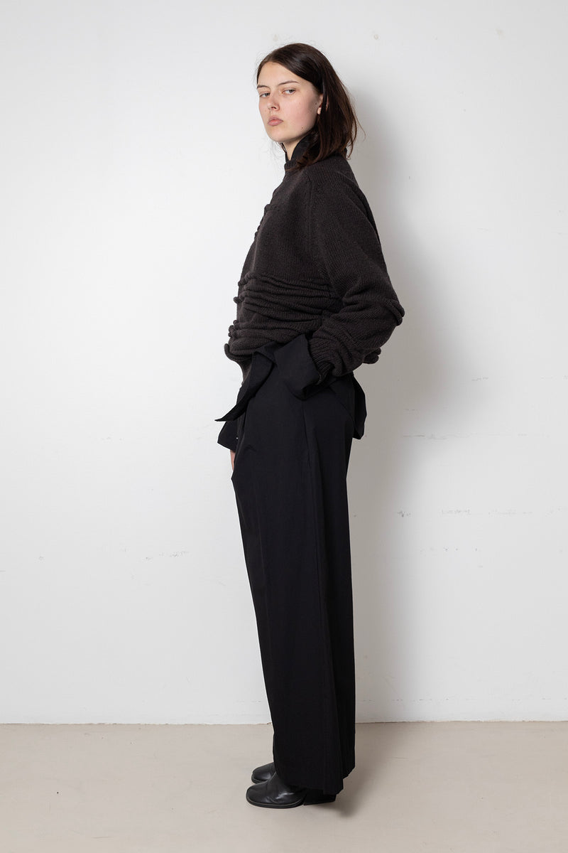 Archetype Pinching Sweater in Brown Virgin Wool