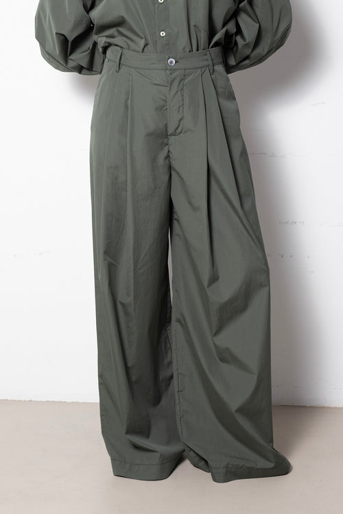 Archetype Billowing Trousers in Green Cotton Poplin