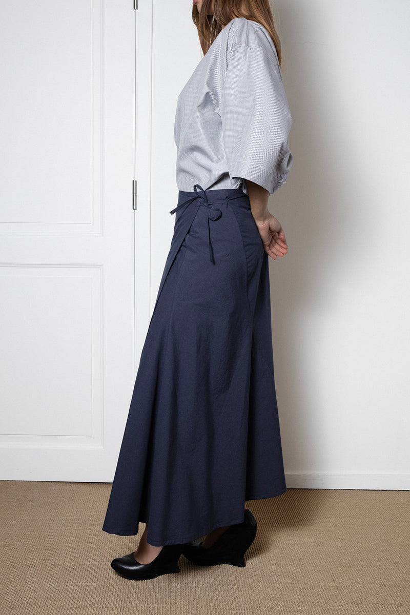 ARCHETYPE Enveloping Skirt in Navy Cotton Poplin