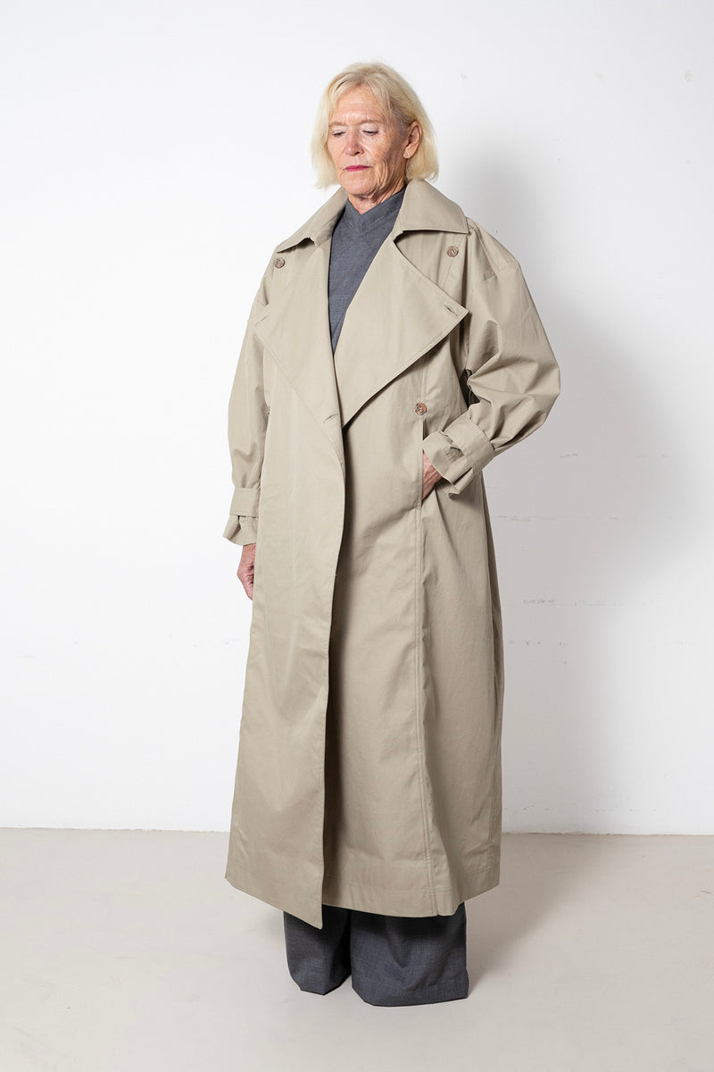 ARCHETYPE Trench coat in beige waterproof cotton
