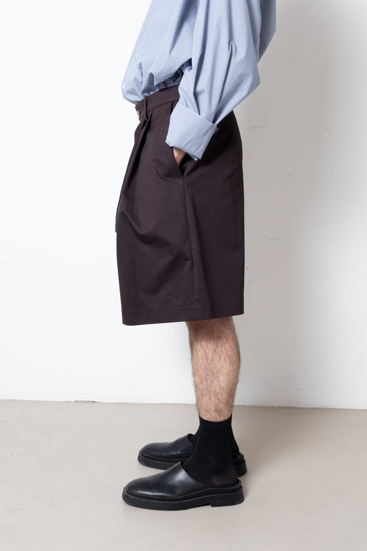 Billowing Shorts in Plum Cotton Twill