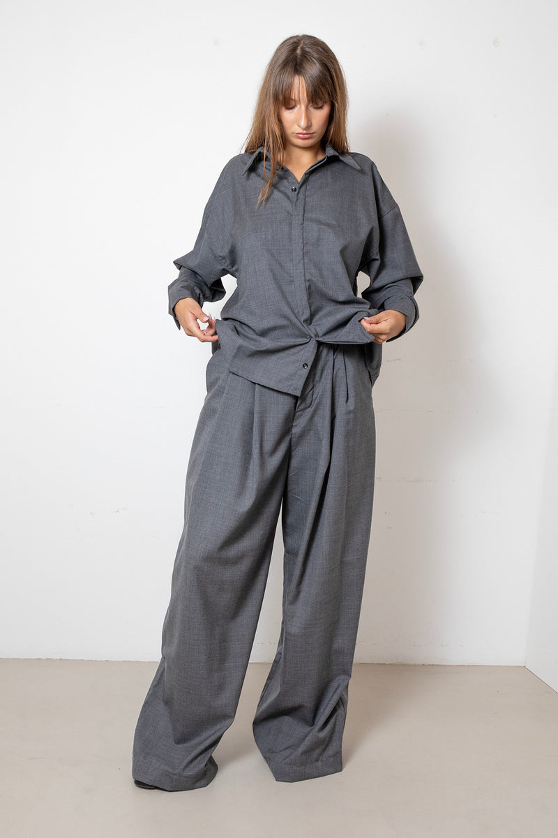 ARCHETYPE Billowing Shirt in Grey Fine Wool