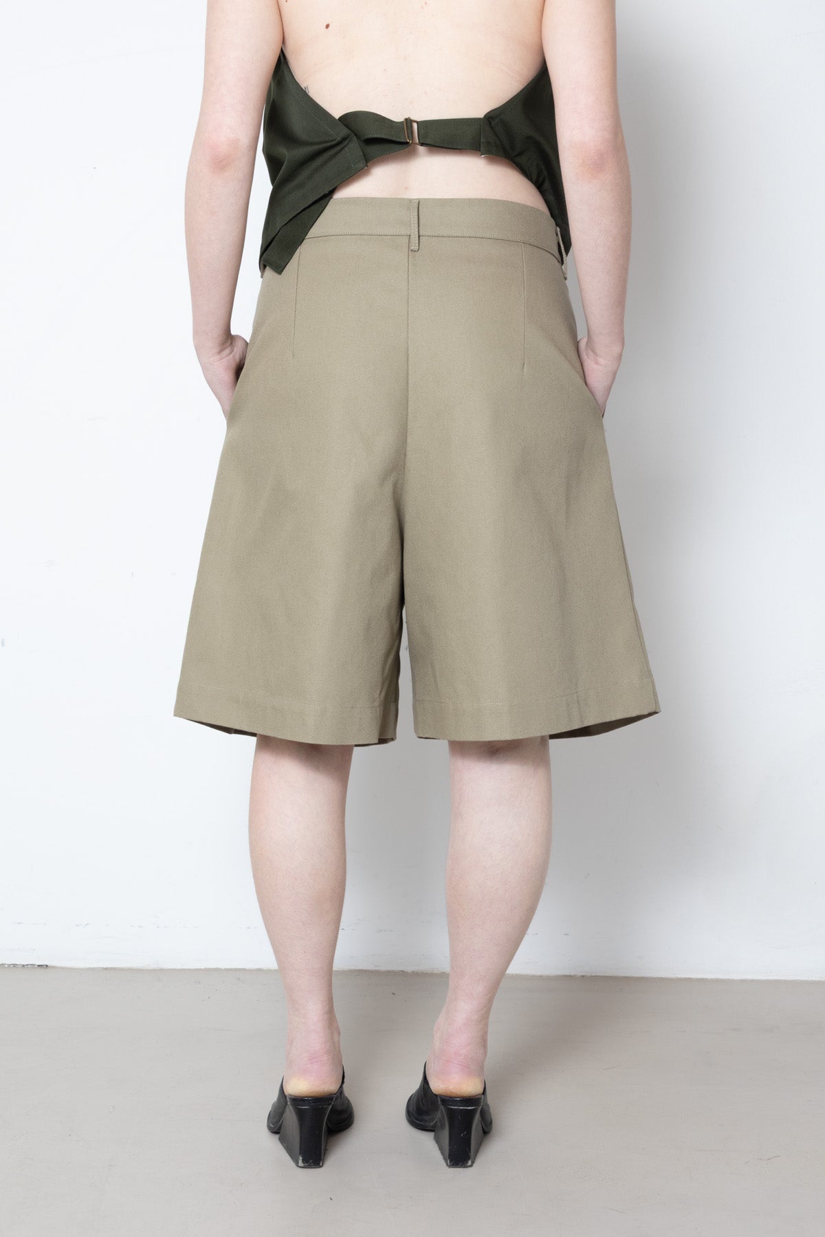 Billowing Shorts in Beige Canvas Cotton