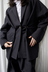 ARCHETYPE Folded Vest in Black Cotton Twill