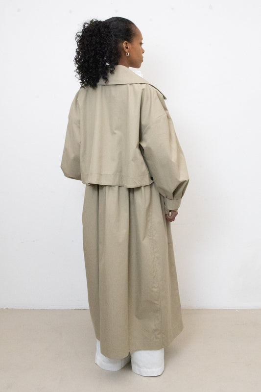Trench Coat in Beige Waterproof Cotton