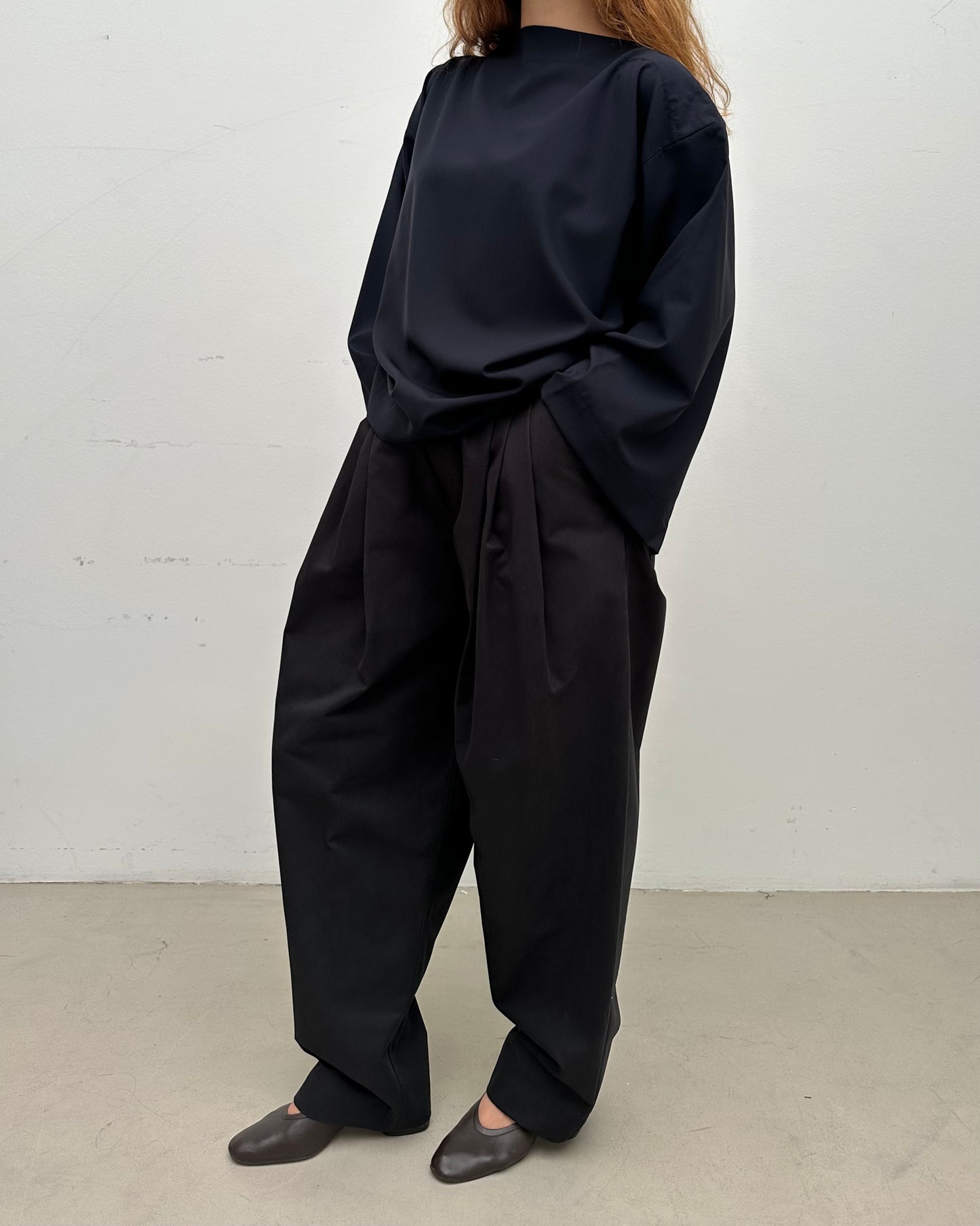 ARCHETYPE Tee Shirt in Navy Cool Wool