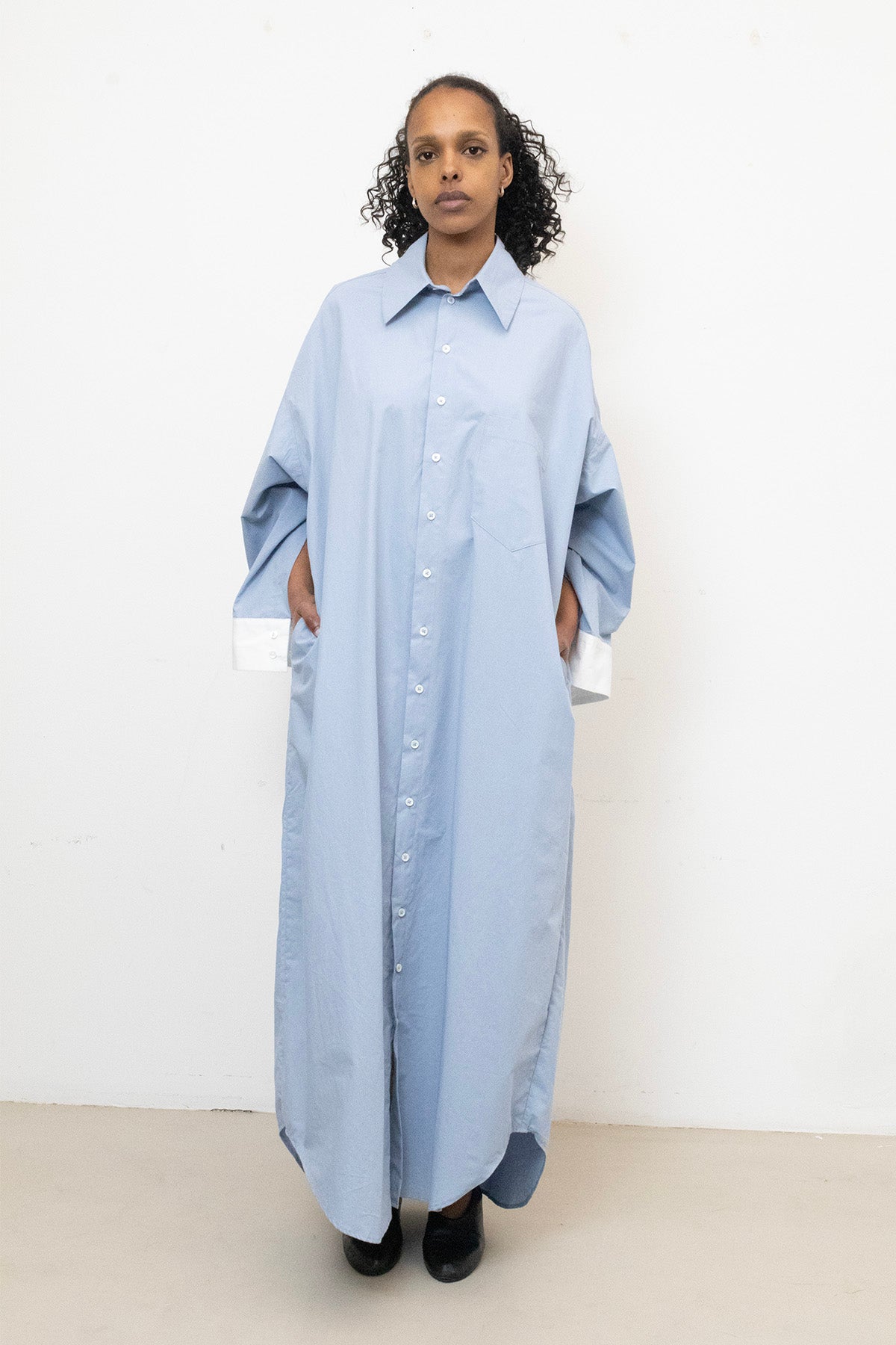 Shirt Dress in Light Blue Cotton Poplin