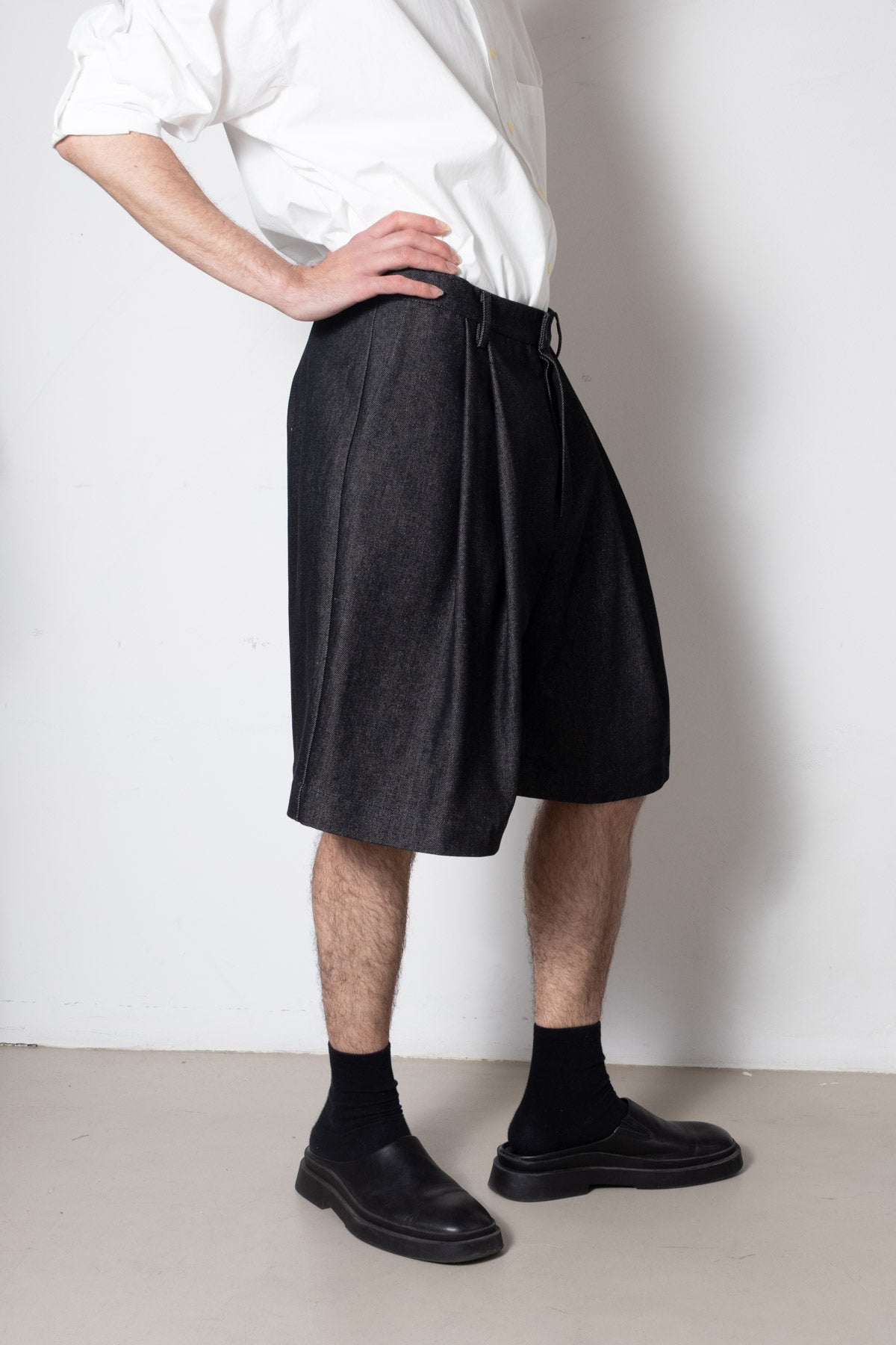 Billowing Shorts in Black Denim