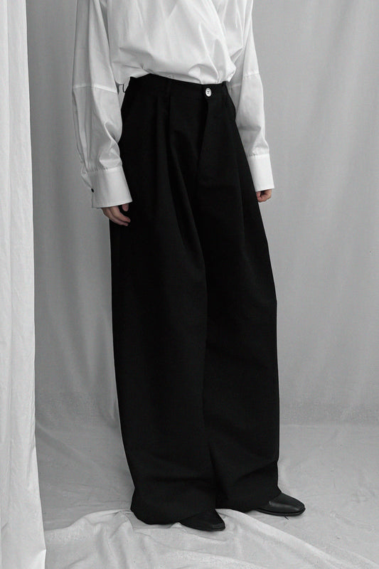 ARCHETYPE WIDE PLEATED COTTON TROUSERS