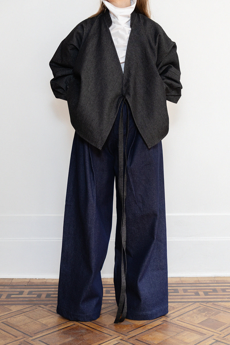 ARCHETYPE Enveloping top in black denim