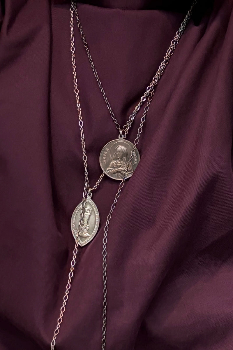 ANONYME FLAMAND Silver Diamond Necklace