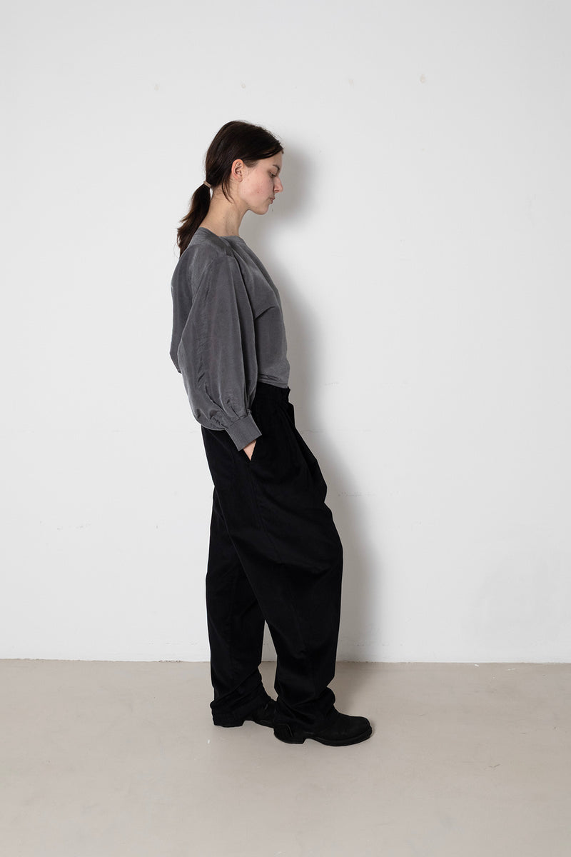 ARCHETYPE Indulging Top in Grey Crisp Cotton