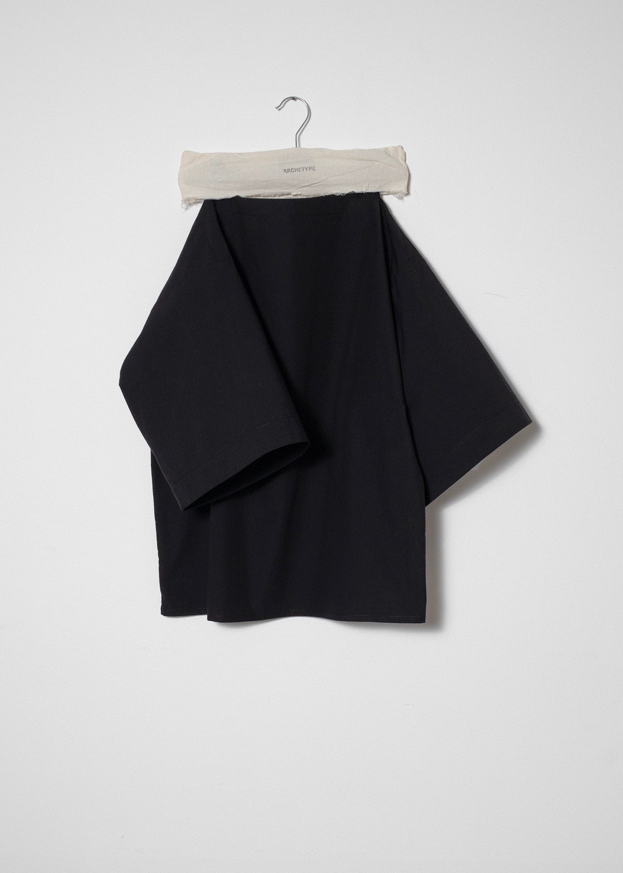 Tee Shirt in Black Cotton Poplin