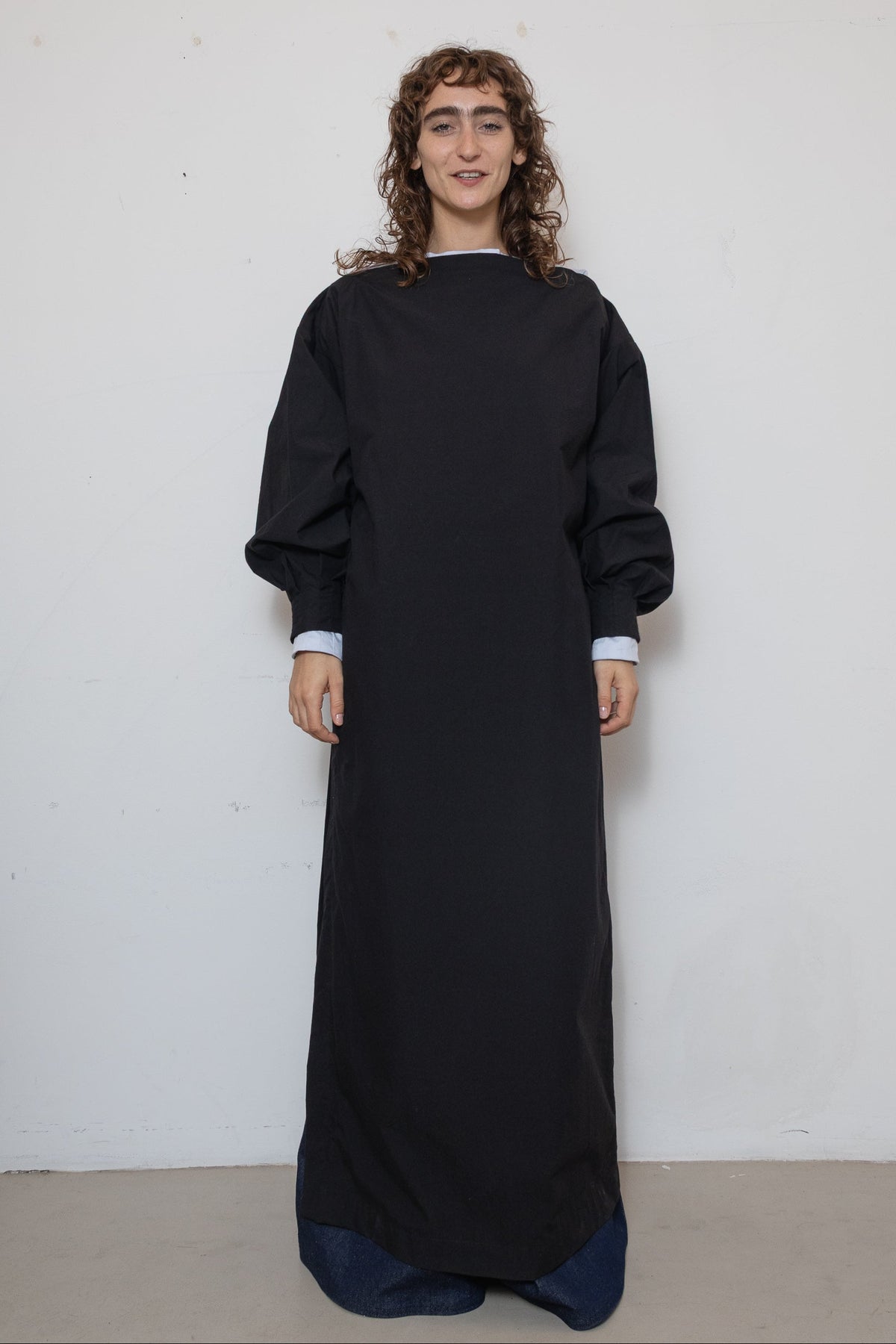Indulging Dress in Black Cotton Poplin