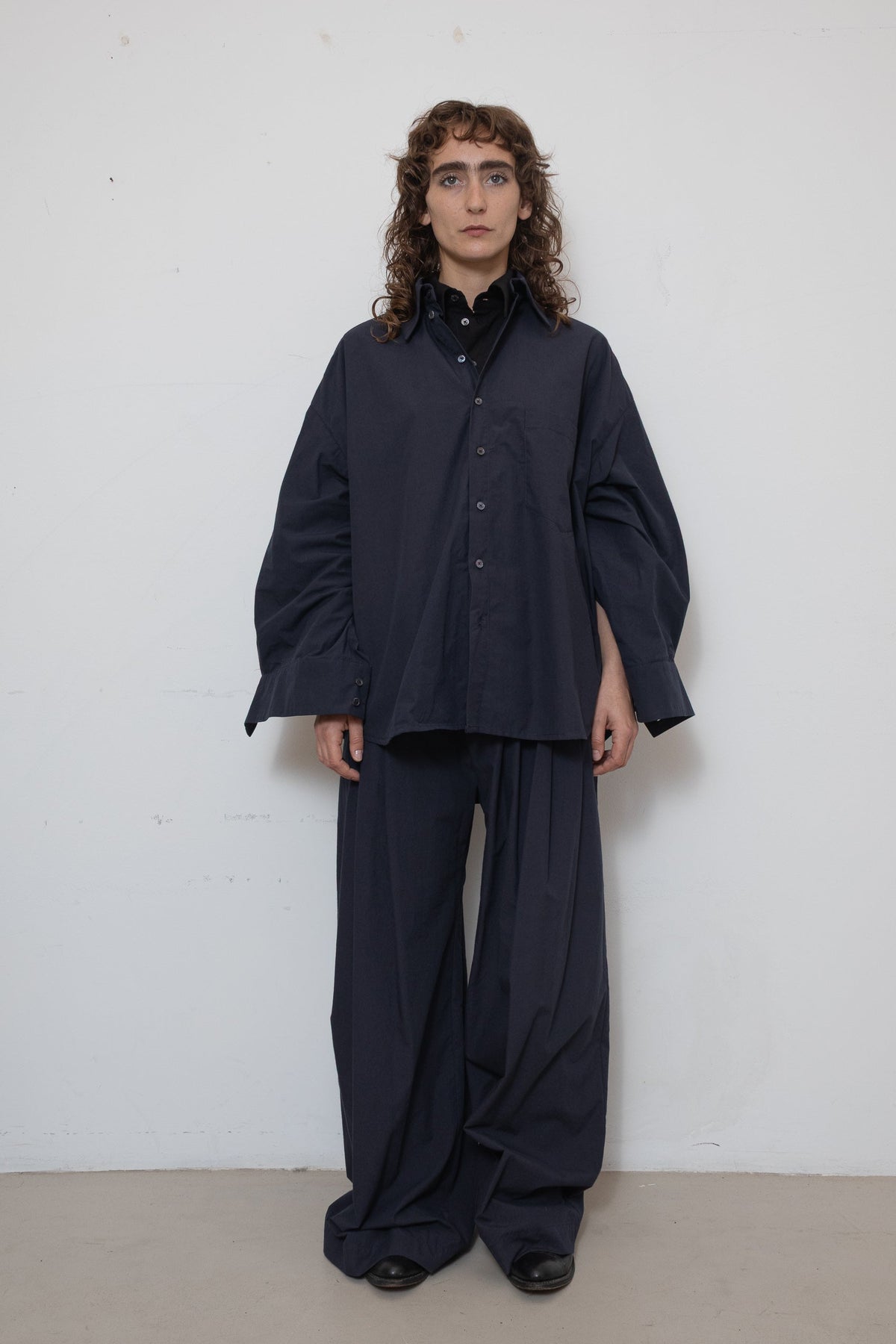 Shirt in Navy Cotton Poplin