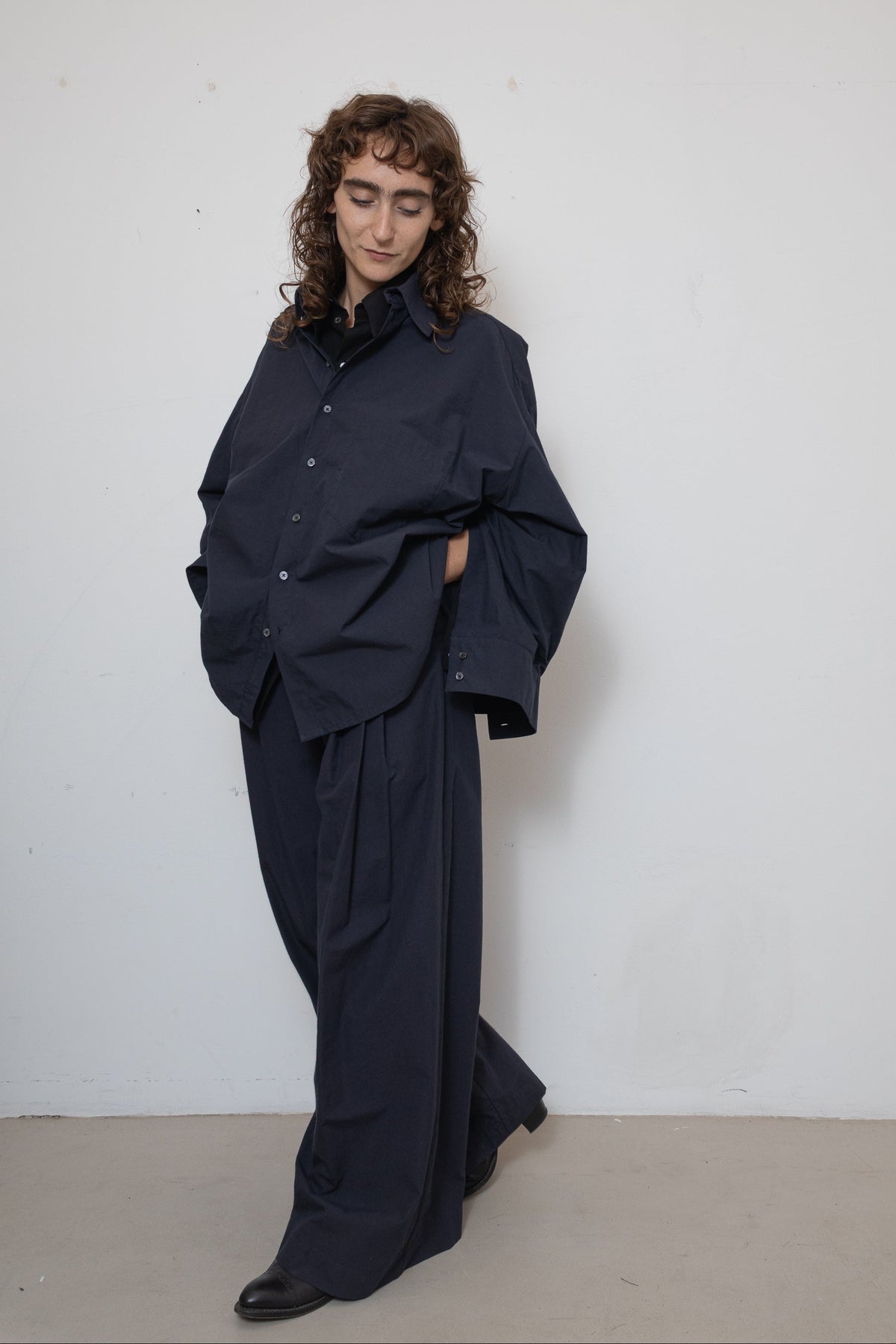 Shirt in Navy Cotton Poplin