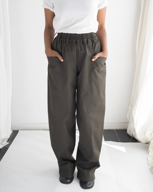 VITA ACTIVA TROUZE TROUSERS DARK KHAKI