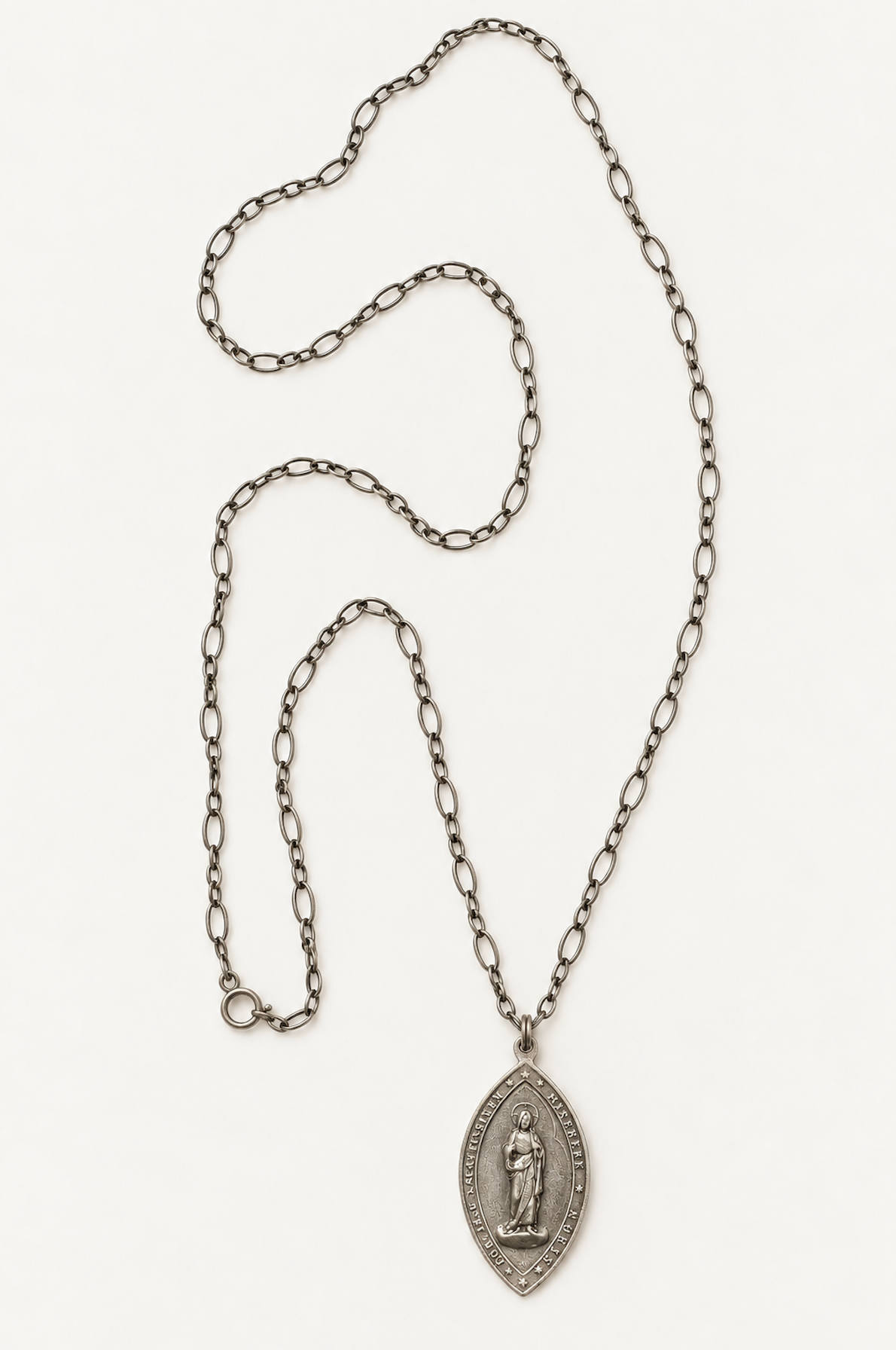 ANONYME FLAMAND Silver Diamond Necklace