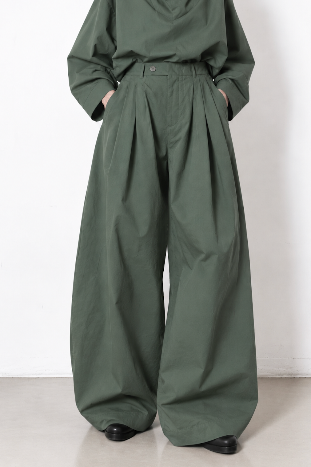 Bloom Pant in Green Cotton Poplin